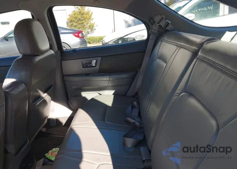 2000 Ford Taurus Se from USA, damaged, VIN 1FAFP58S2YA213245